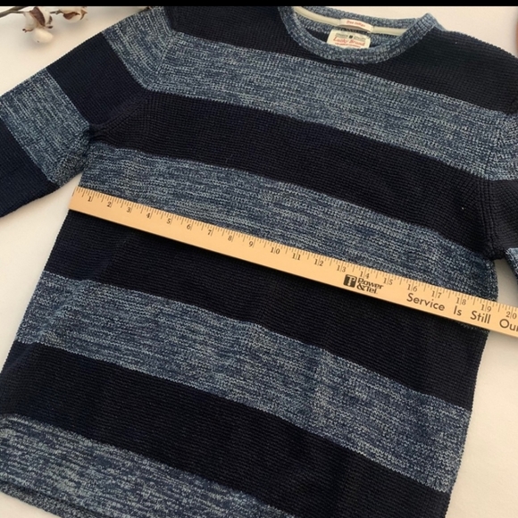 Men’s Lucky Brand Indigo Dyed Blue Striped Sweater - Picture 6 of 8